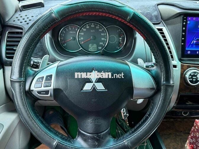 Mitsubishi Pajero Sport 2014 G 4x2 AT - 153000 km