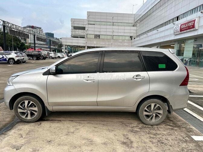 Toyota Avanza Premio 2018 1.5 AT - tự động 7c