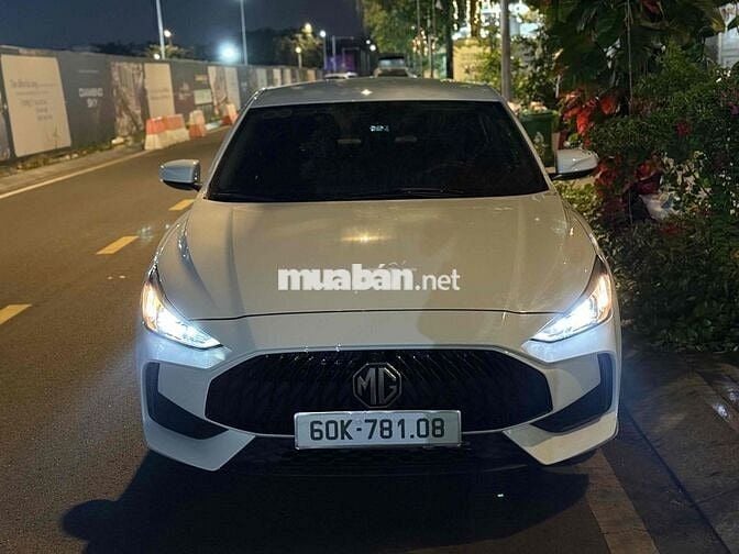 MG5 STD 2024 đăng ký 8/2025 - 3.800km.