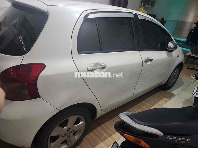 Xe Yaris 1.3 AT Cực Đẹp. Xe Gia Đình Giá Tốt