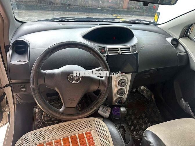 Xe Yaris 1.3 AT Cực Đẹp. Xe Gia Đình Giá Tốt