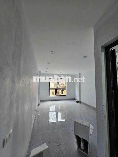 Bán gấp! Nhà Đống Đa 40m², 6 tầng, thang máy, ngõ nông, 2 thoáng