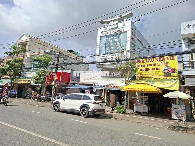 MUA BÁN XE GÓP NỐI GIÁ CAO. mới về custin