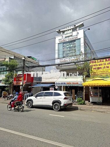 MUA BÁN XE GÓP NỐI GIÁ CAO. mới về custin