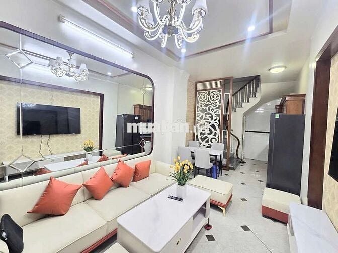 BÁN NHÀ TRUNG TÂM HAI BÀ TRƯNG - 5 TẦNG - FULL NỘI THẤT XỊN SÒ