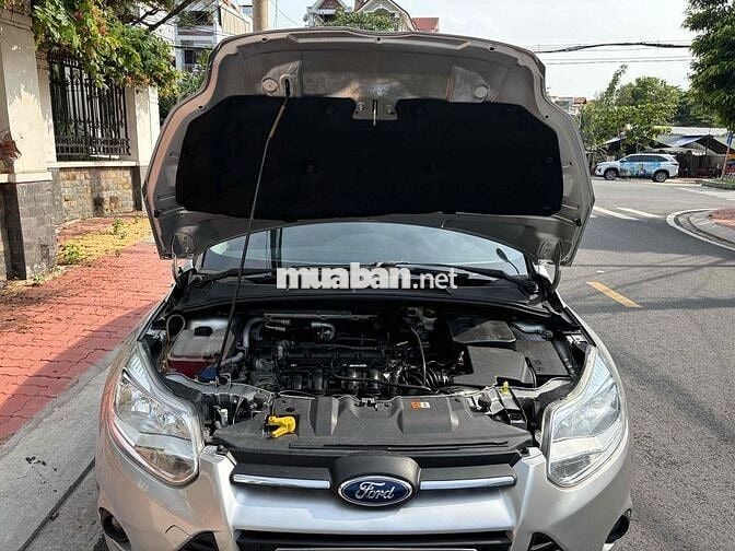 Ford Focus 2015 Trend 1.6 AT Sedan - 105000 km