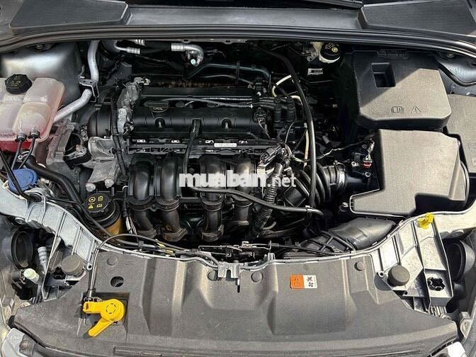 Ford Focus 2015 Trend 1.6 AT Sedan - 105000 km