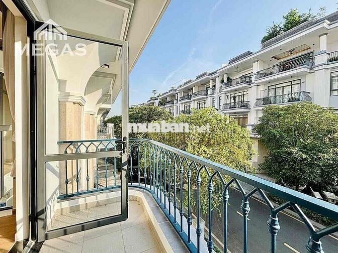 Phòng đẹp giá rẻ – Studio 35m² full nội thất – Đường 36 Vạn Phúc