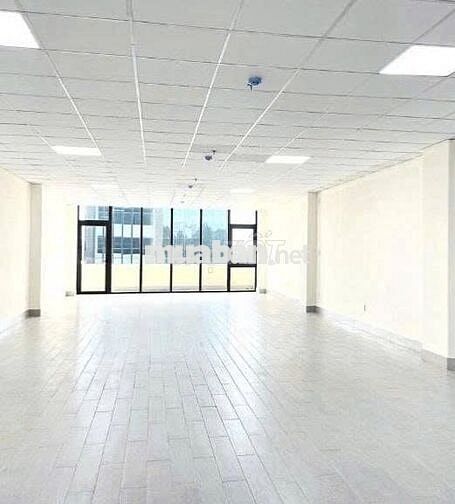 MT  Ba Tháng Hai Quận 10 Diện Tích:  Ngang 6 dài 30m nở hậu