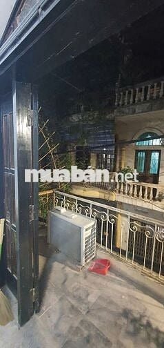 Cho thuê phòng ngõ 389 Hoàng Quốc Việt, vào ở luôn!