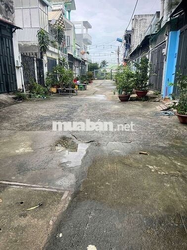 Cho thuê nhà tx 52 gần bến xe buýt số 3  giá 5tr5 2p ngủ