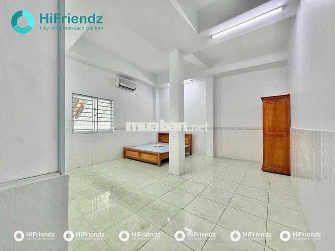 CHDV siêu rẻ Full nt y hình phòng rộng gần Vòng xoay Phú Lâm