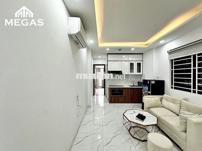 CHO THUÊ CĂN HỘ 2PN FULL NỘI THẤT BAN CÔNG NGAY TẠI LẠC LONG QUÂN