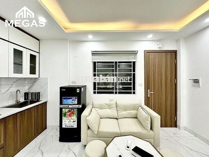 CHO THUÊ CĂN HỘ 2PN FULL NỘI THẤT BAN CÔNG NGAY TẠI LẠC LONG QUÂN