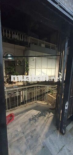 Cho thuê phòng ngõ 389 Hoàng Quốc Việt, vào ở luôn!