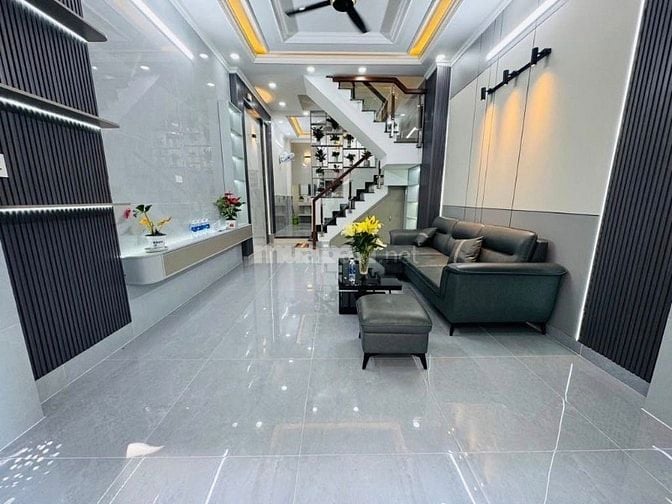 Hẻm lạc long quân p5 quân11, 4x13 - 2tầng 4pn 4wc giá chỉ 1tỷ9 sổ hồng