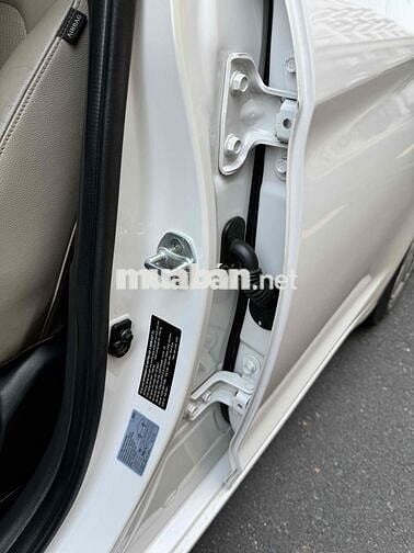 Hyundai Elantra 2020 1.6 AT - 80000 km