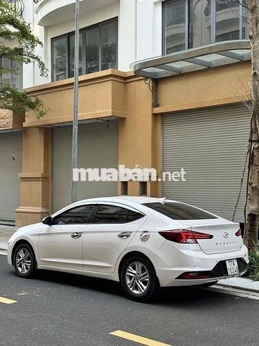 Hyundai Elantra 2020 1.6 AT - 80000 km