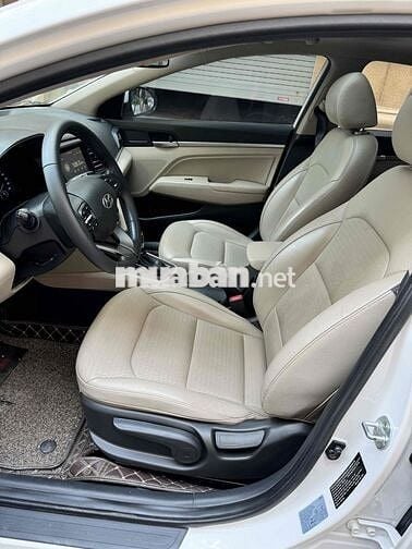 Hyundai Elantra 2020 1.6 AT - 80000 km