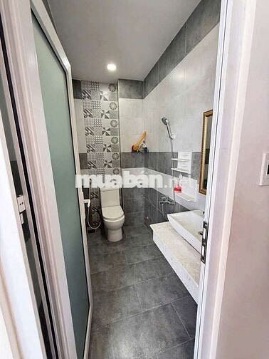 CHO THUÊ NHÀ GÓC 2MT DS18 P8 GÒ VẤP