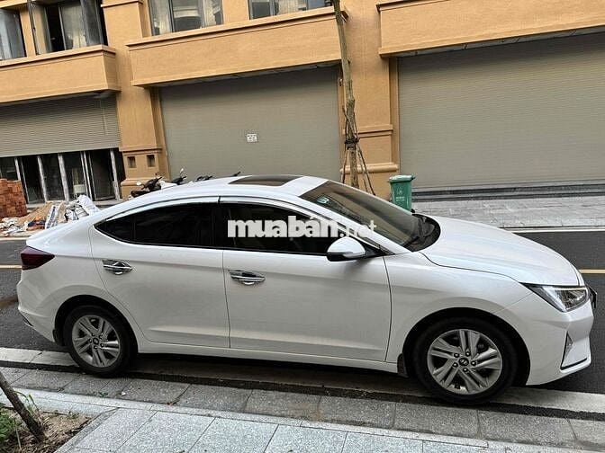 Hyundai Elantra 2020 1.6 AT - 80000 km