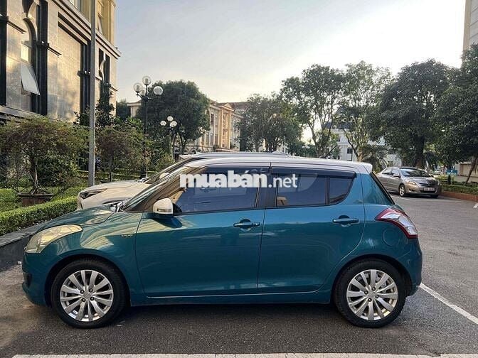Suzuki Swift 2016 1.4 AT - 100000 km