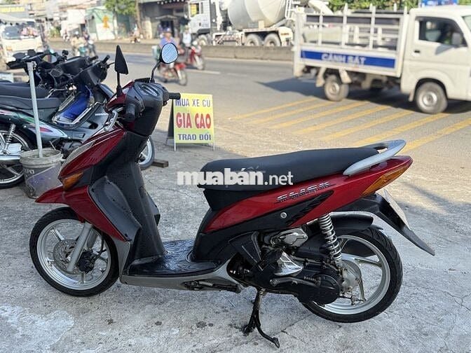 Honda Click rin êm ru , xe đẹp biển 60