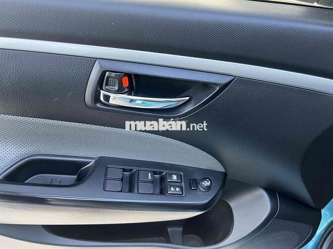 Suzuki Swift 2016 1.4 AT - 100000 km