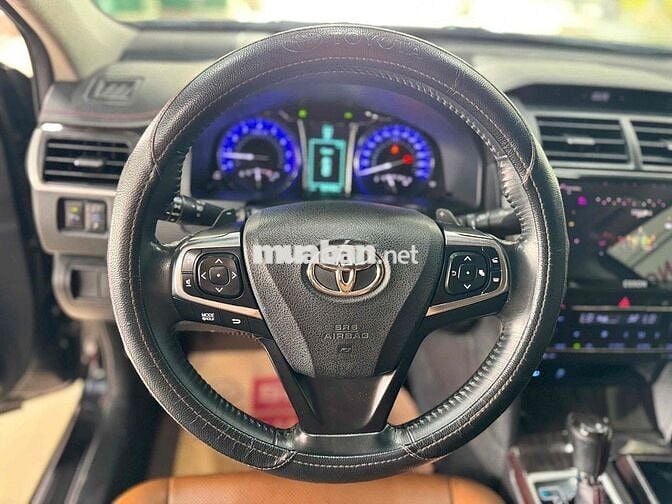 Camry 2018 2.5Q còn có thương lượng