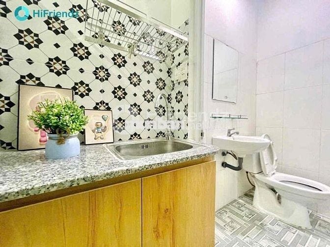 PHONGD STUDIO CÁCH HUIT 700M THUẬN TIỆN DI CHUYỂN FULL NỘI THẤT