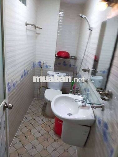 HẺM XE TẢI – 5 TẦNG – 7PHÒNG – Ô TÔ NGỦ TRONG NHÀ – CHỈ 8 TỶ