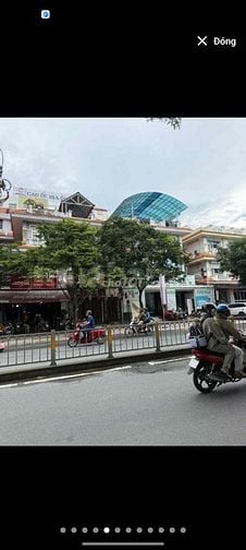 NHÀ THUÊ MT Tạ Quang Bửu F5Q8 đt: 6m x 20m, 3 lầu st đối diện Giá Việt