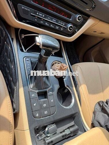 Kia Sedona 2018 2.2 DATH - 86000 km