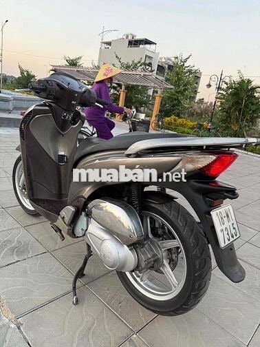 Sh nhập ý 2010 150i