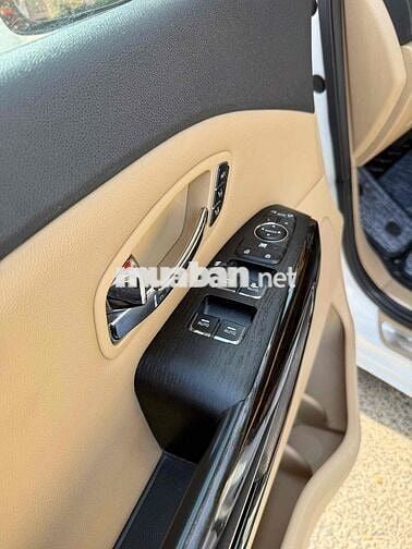 Kia Sedona 2018 2.2 DATH - 86000 km