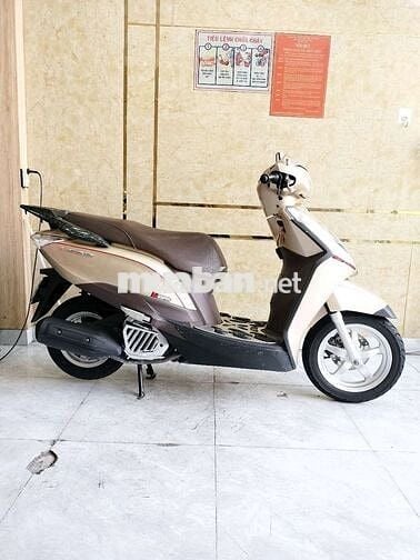 LEAD FI 2017 ,BS 86 ,Có CCCĐ Chủ Xe,Xe Đẹp Bao Êm