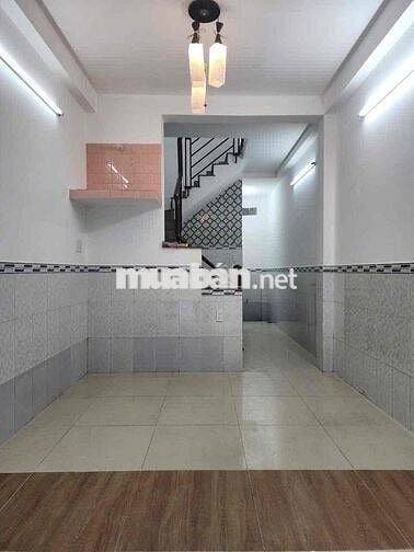 Nhà cho thuê nguyên căn mới 90%