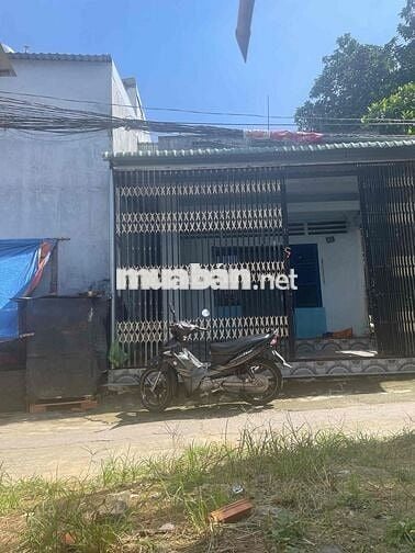 Bán nhà hẽm oto giá 2ty4 cách chợ 200m lái thiêu