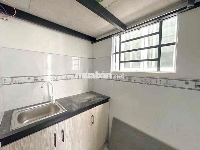 CHO THUÊ PHÒNG TRỌ CÓ GÁC GIÁ RẺ PHÒNG RỘNG GẦN HUIT , VĂN HIẾN