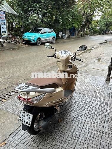lead máy rin ngon,chạy nhẹ nhàng