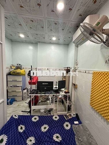 Nhà 2tỷ, 2tầng, Trịnh Đình Trọng, Tân Phú, TP HCM