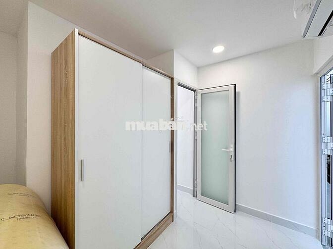 CĂN HỘ 2PN BANCONG 60m2 - LỐI ĐI RIÊNG - NGAY TÔN ĐẢN, QUẬN 4