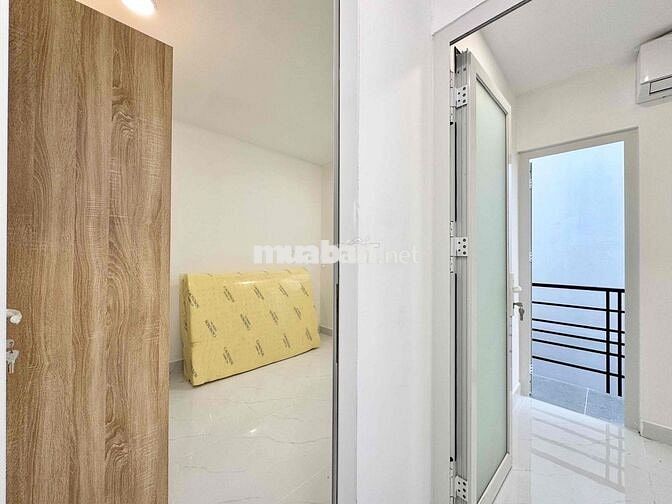 CĂN HỘ 2PN BANCONG 60m2 - LỐI ĐI RIÊNG - NGAY TÔN ĐẢN, QUẬN 4