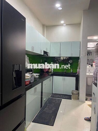 Nhà dt55m2 đúc 1 lầu 3pn hẻm 8m Lê Văn Quới, P. BT Đông, Q. Bình Tân