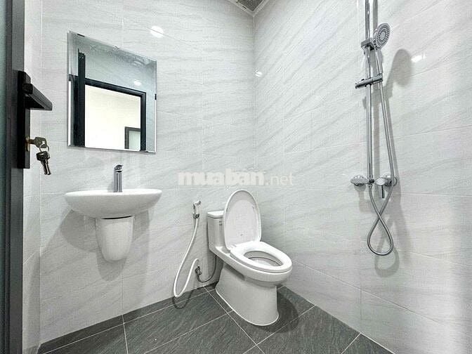 STUDIO CỬA SỔ FULL NỘI THẤT_GẦN CVPM QUANG TRUNG