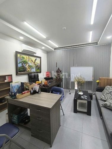 CHO THUÊ NHÀ 6 TẦNG PHẠM HUY THÔNG DT 4.2X16 CÓ THANG MÁY VÀ PCCC ĐẦY 