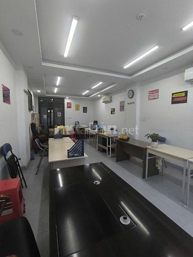 CHO THUÊ NHÀ 6 TẦNG PHẠM HUY THÔNG DT 4.2X16 CÓ THANG MÁY VÀ PCCC ĐẦY 