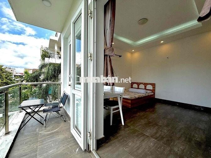 Căn Hộ 2 Ban Công .... Ngay Mặt Đường Trường Sa - Hoàng Sa 🔥🔥