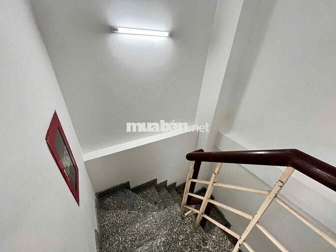 CHO THUÊ TÒA NHÀ 6 TẦNG -  MẶT TIỀN QUẬN 3 - TP.HCM