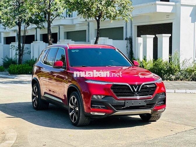 VinFast Lux SA2.0 Premium 2.0 AT sản xuất 2021